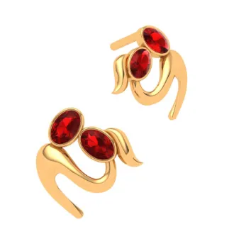 14k Gold Earring With Unique Design