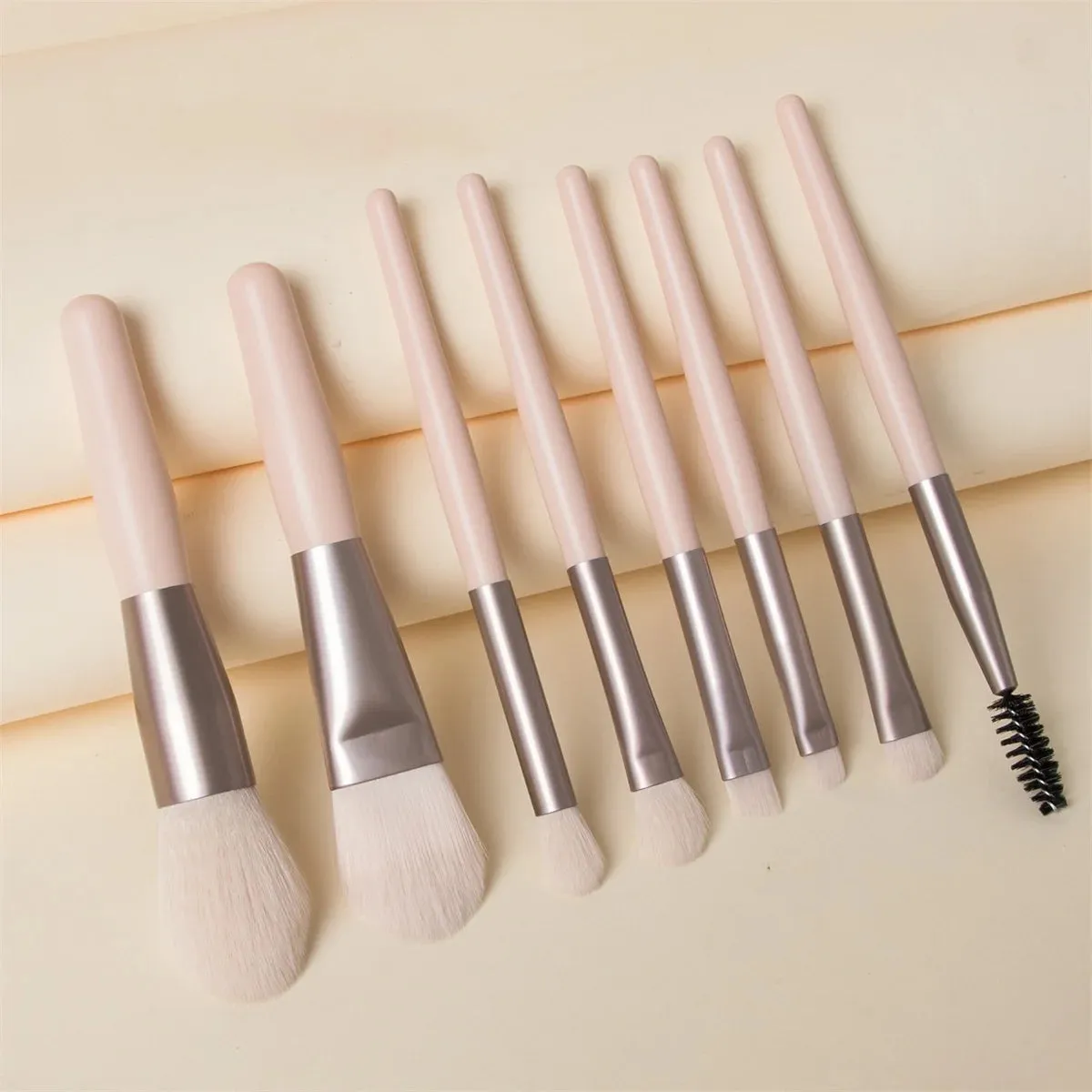 8Pcs Soft Fluffy Makeup Brushes