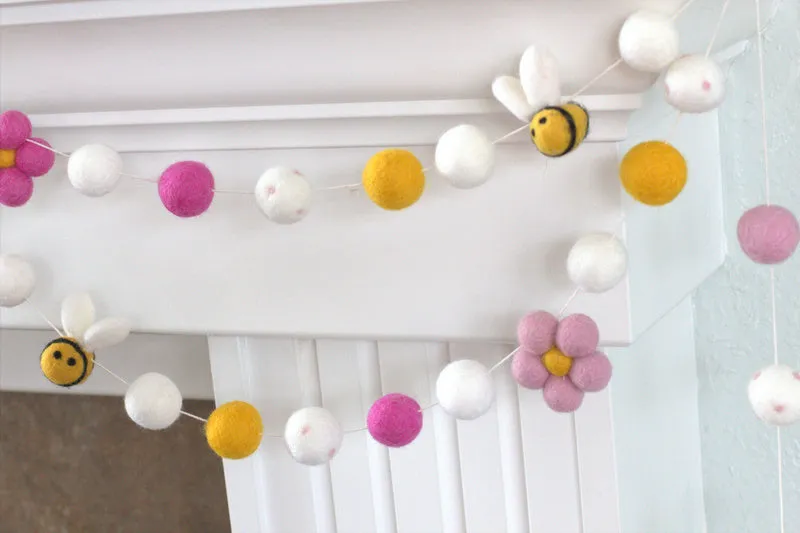 Bumble Bee & Daisy Felt Garland- Pink, Golden Yellow, White