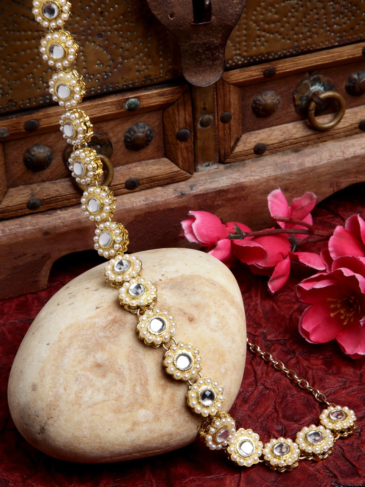 Gold Plated Sun Flower Design Kundan Hairband