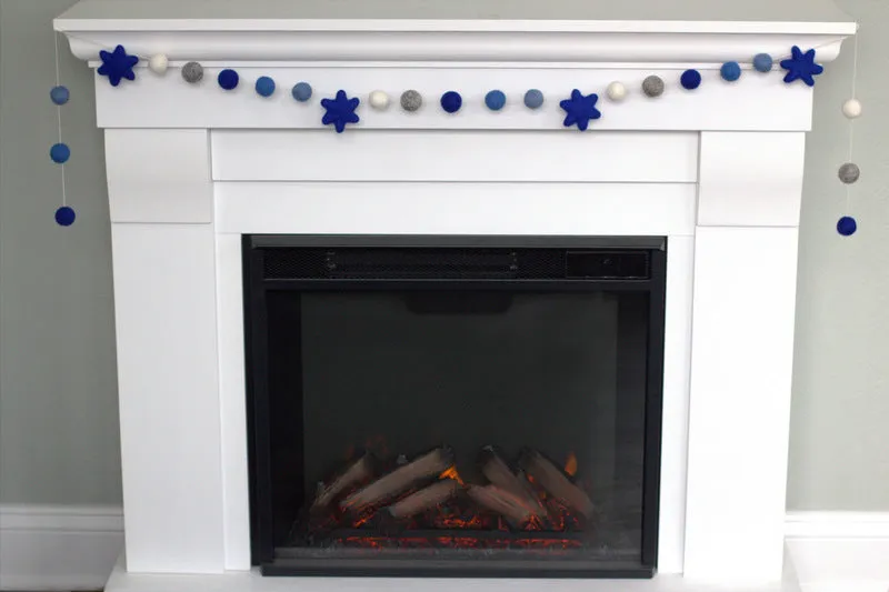 Hanukkah Garland- Star of David- Shades of Blue, Gray, White