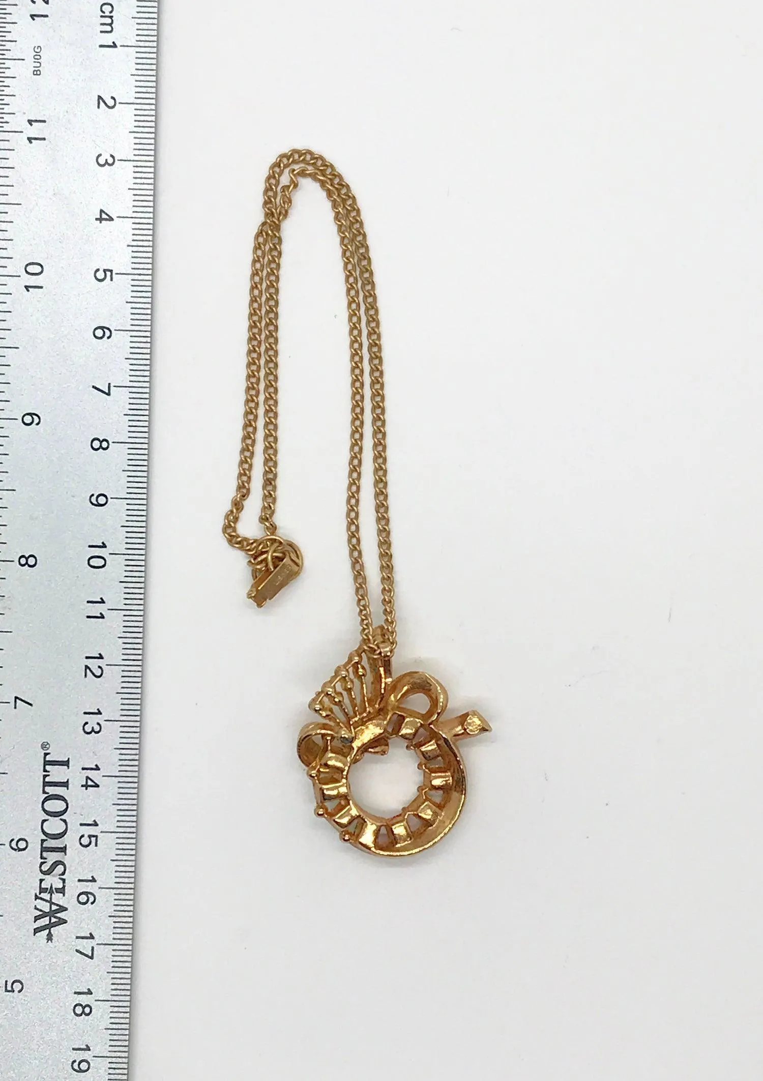 Lisner Pastel Rhinestones Vintage Circle Pendant and Chain