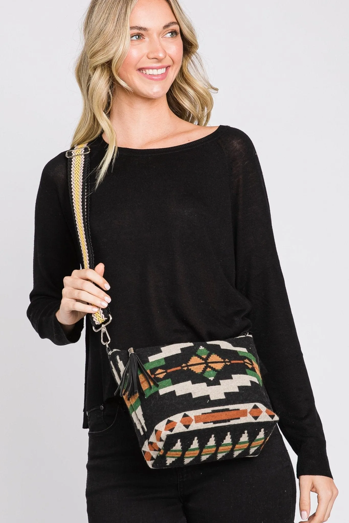 MB0194 Jazmin Felt Aztec Crossbody Bag With Tassel