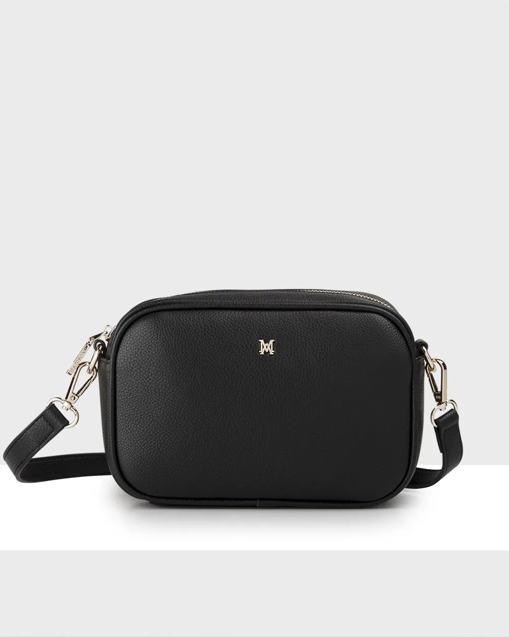 Monica Camera Crossbody Bag   O Link Chain Strap