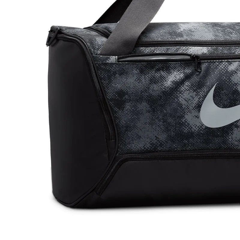 NIKE Brasilia Duffle Bag (Grey/Black)