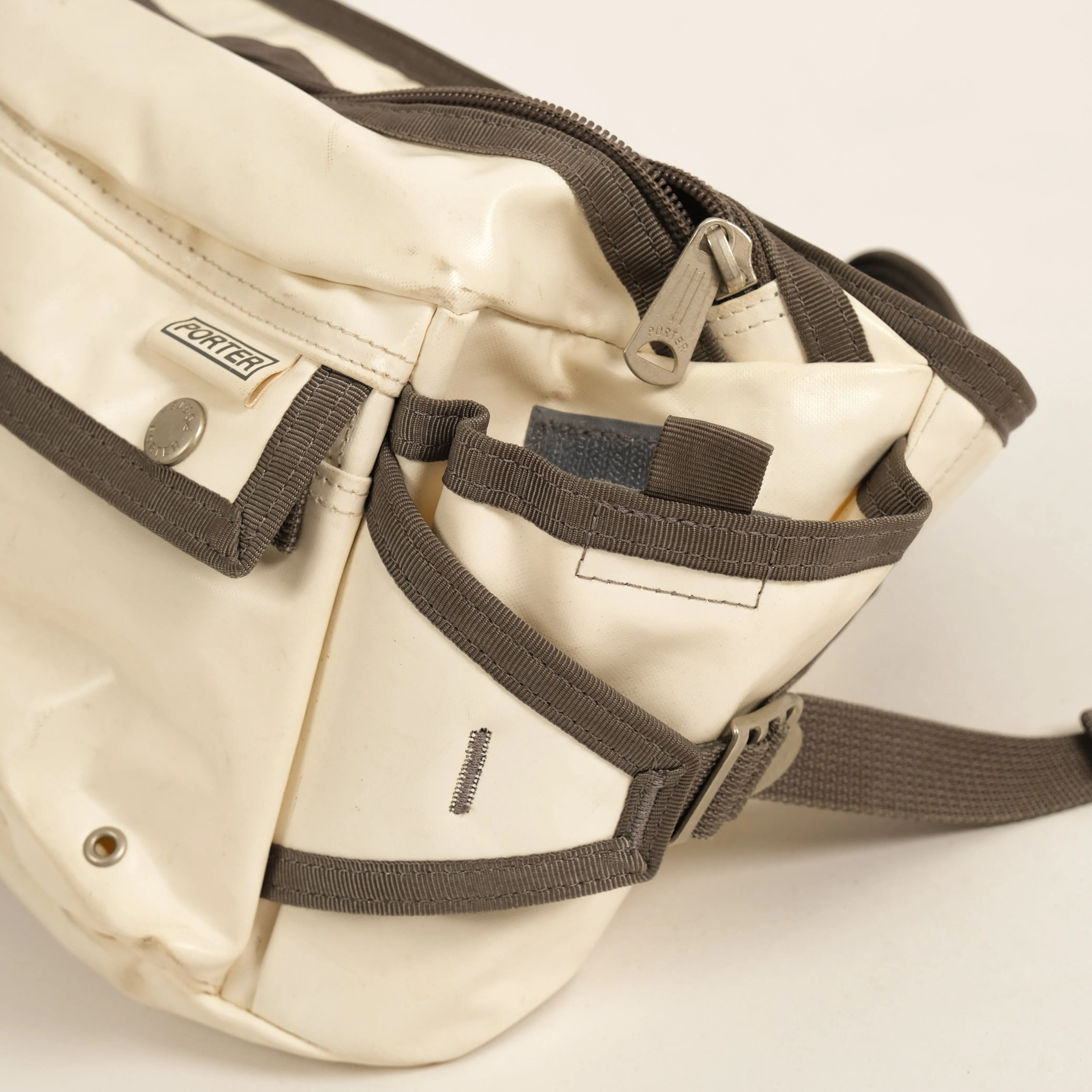 PORTER GORE-TEX WHITE CAMERA BAG #31