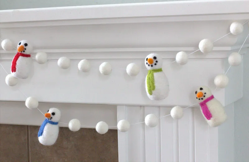 Snowman Felt Christmas Garland- White