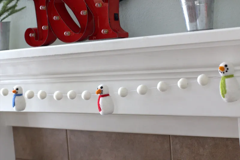 Snowman Felt Christmas Garland- White