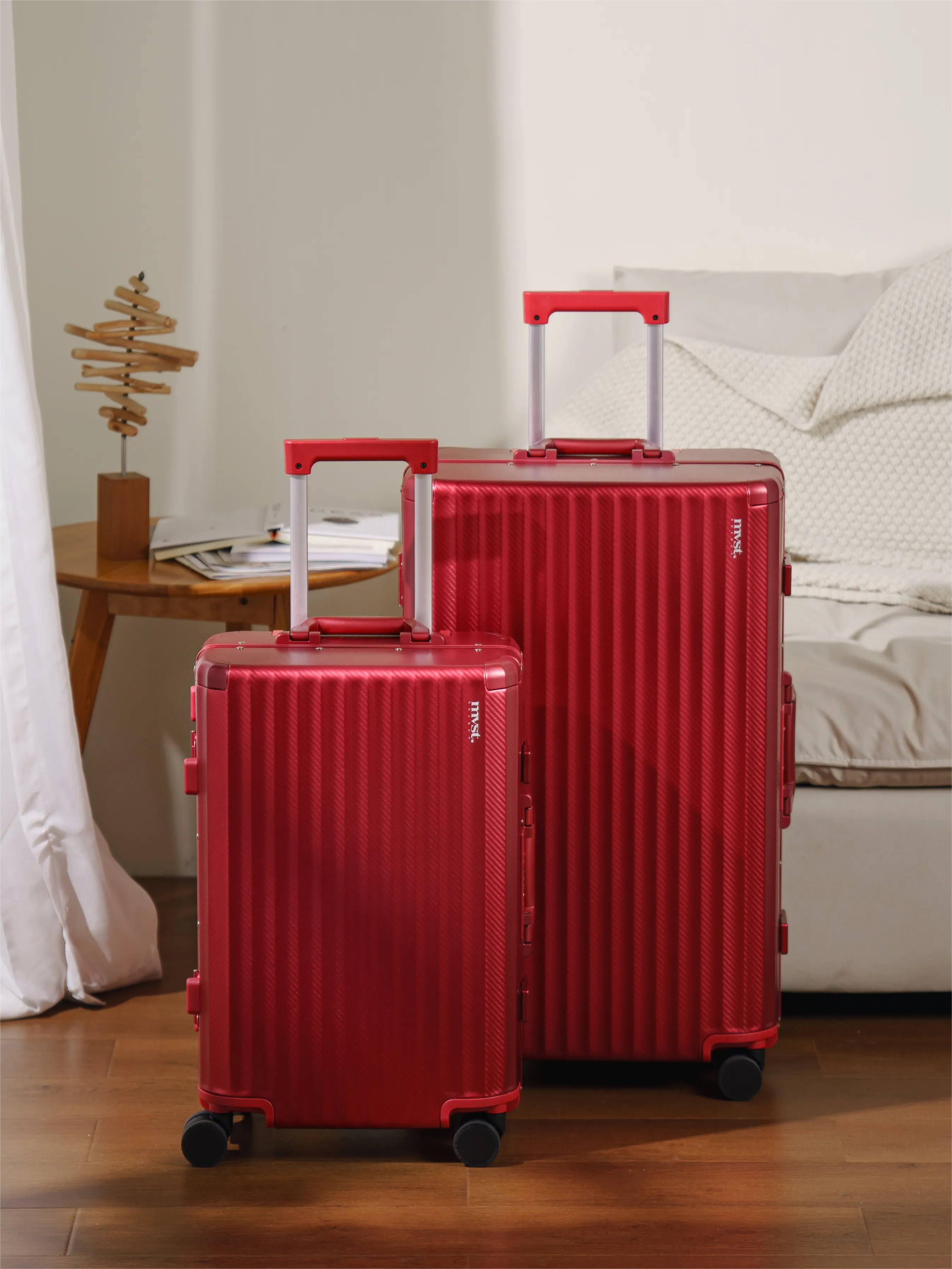 SPACE Aluminum Suitcase Red