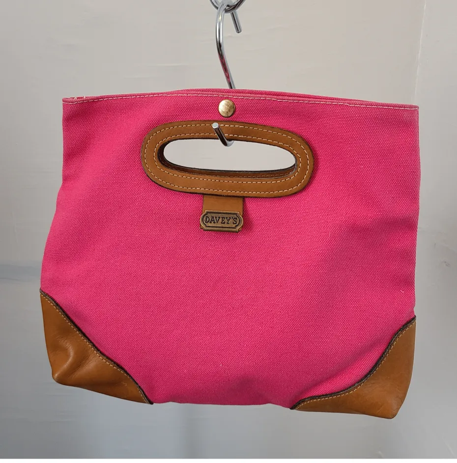 Vintage 1960s Pink Bermuda Bag