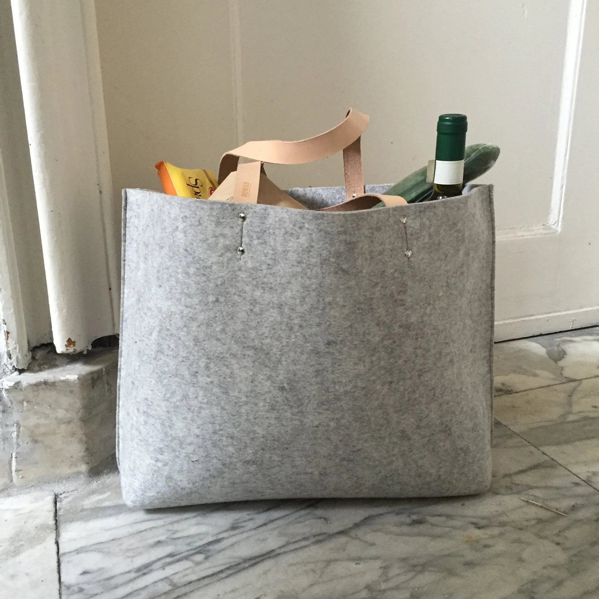 wool felt tote bag | Darwin medium